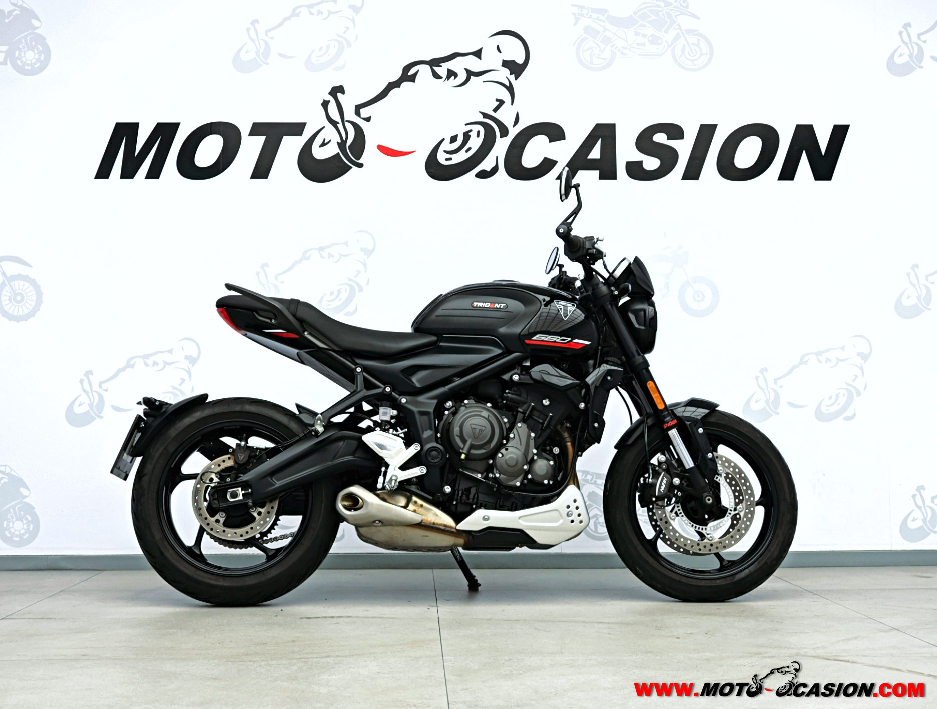 TRIUMPH TRIDENT 660 ¿A2? (copia)