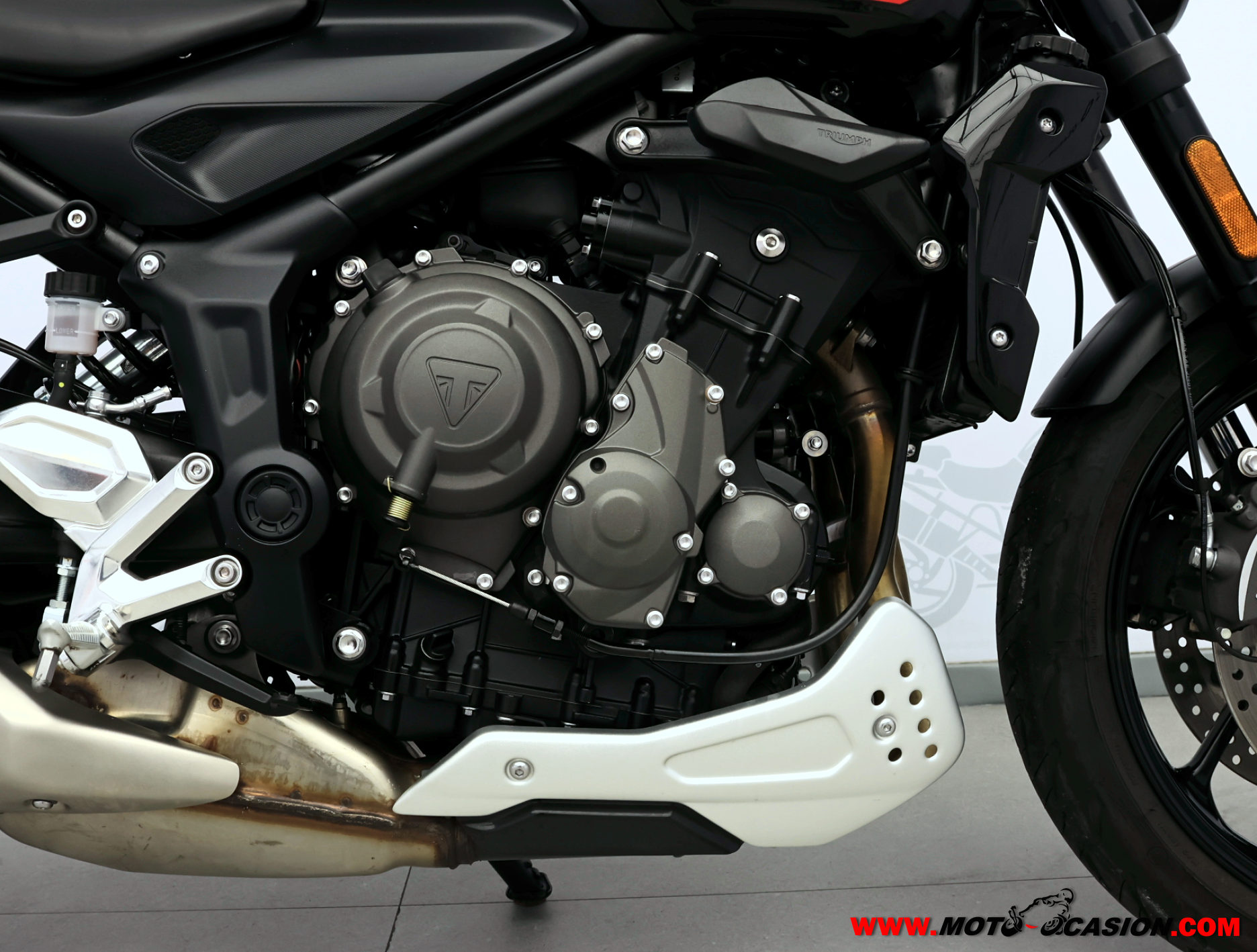 TRIUMPH TRIDENT 660 ¿A2? (copia)