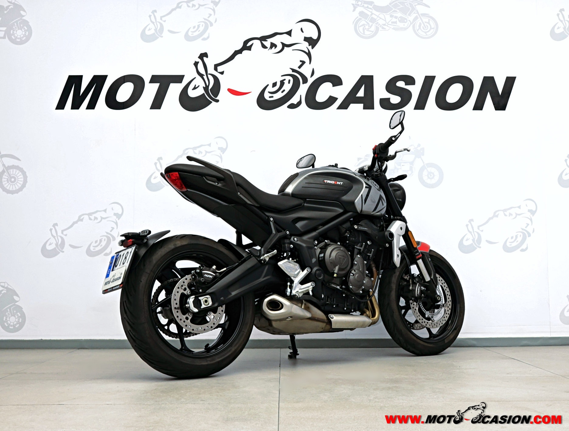 TRIUMPH TRIDENT 660 -A2- GARANTÍA OFICIAL (copia)