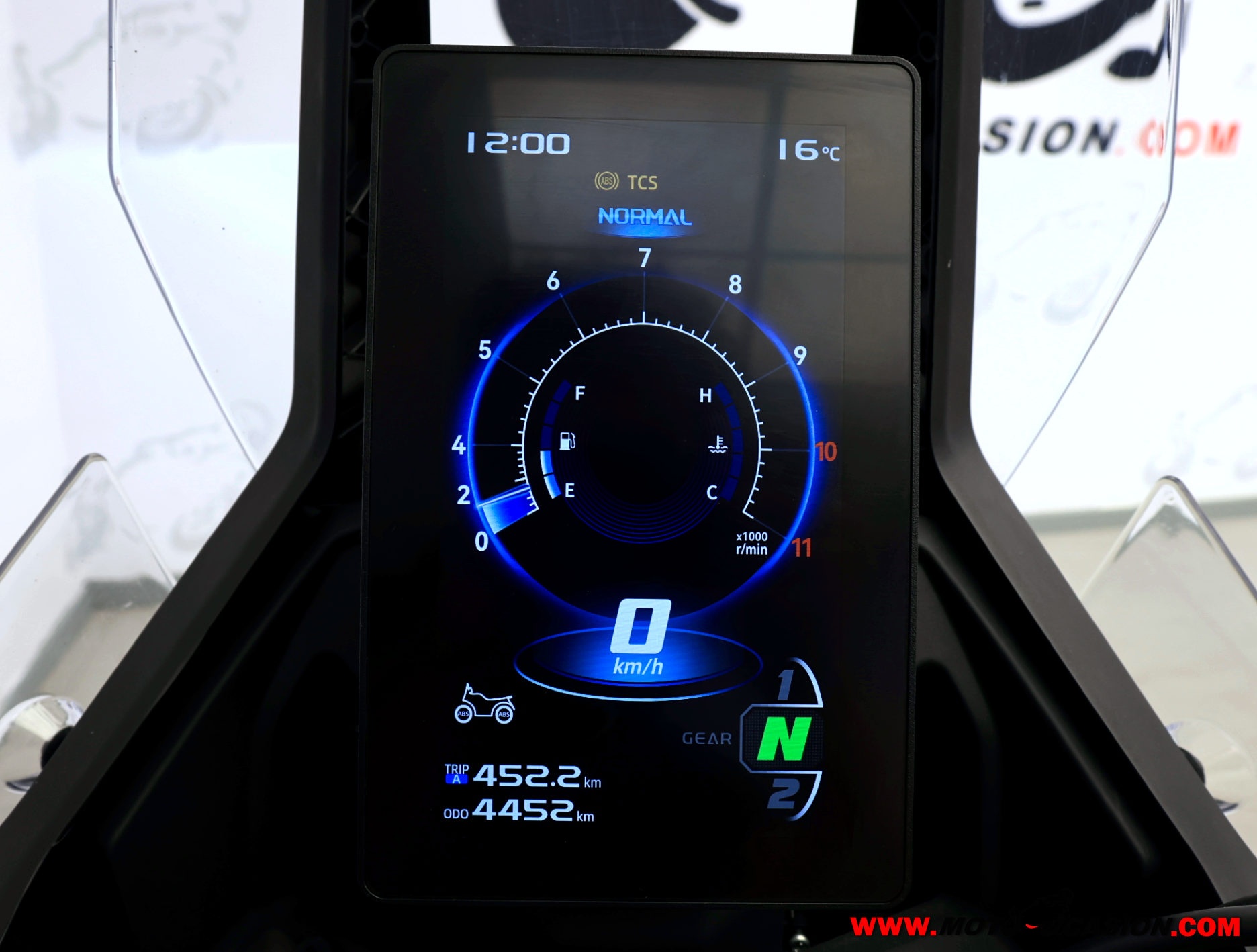 VOGE DS 800 RALLY BLACK KNIGHT ¿A2? GARANTÍA OFICIAL (copia)