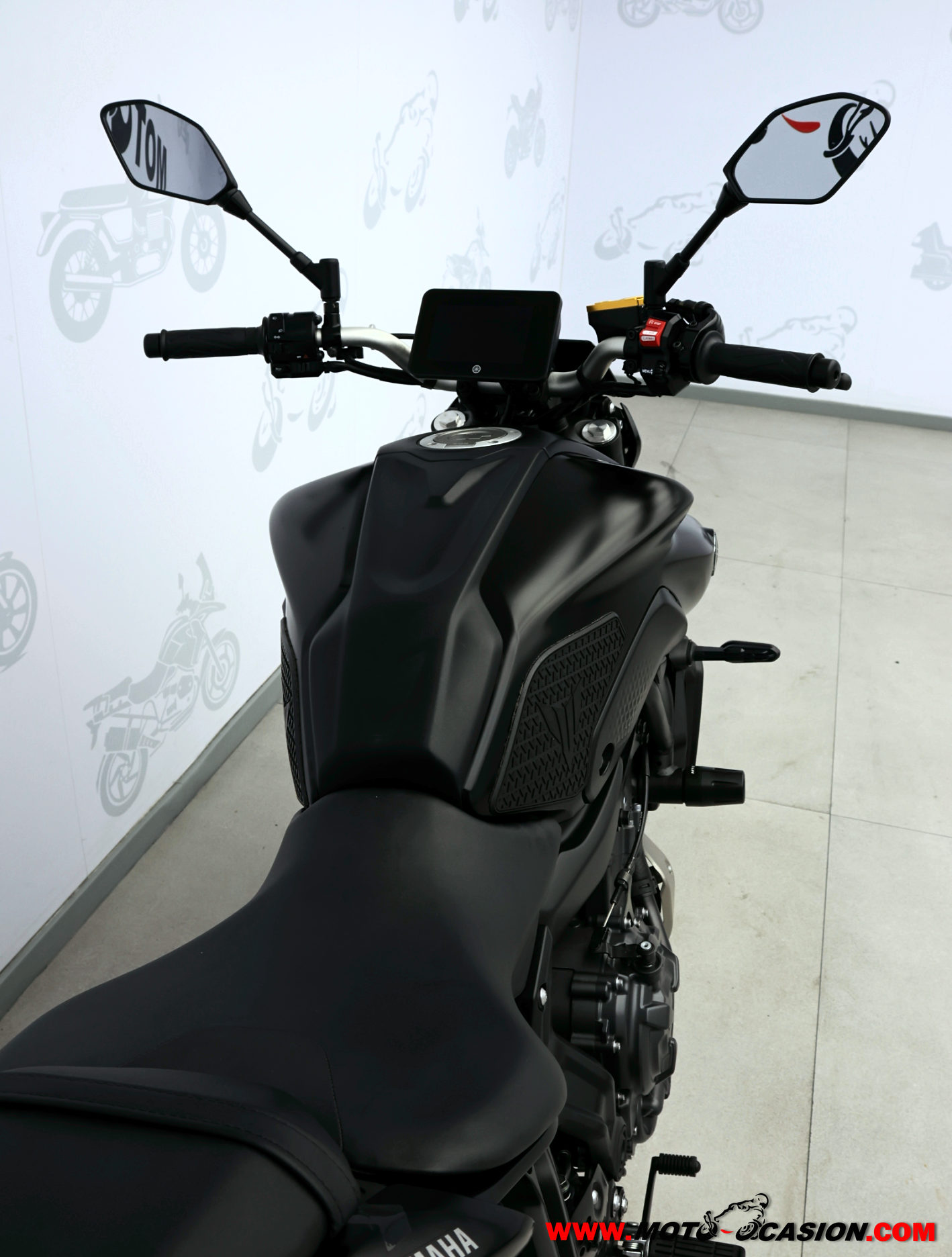 YAMAHA MT-07 ¿A2?