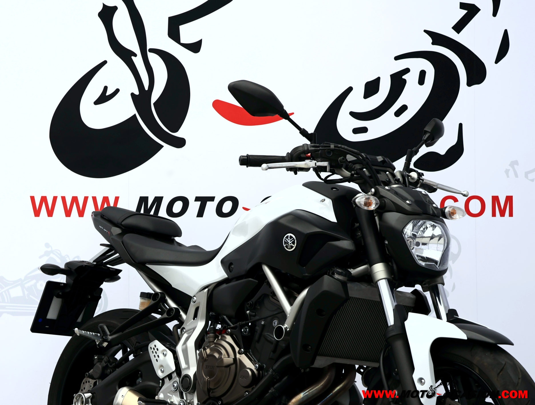 YAMAHA MT-07 ¿A2? (copia)