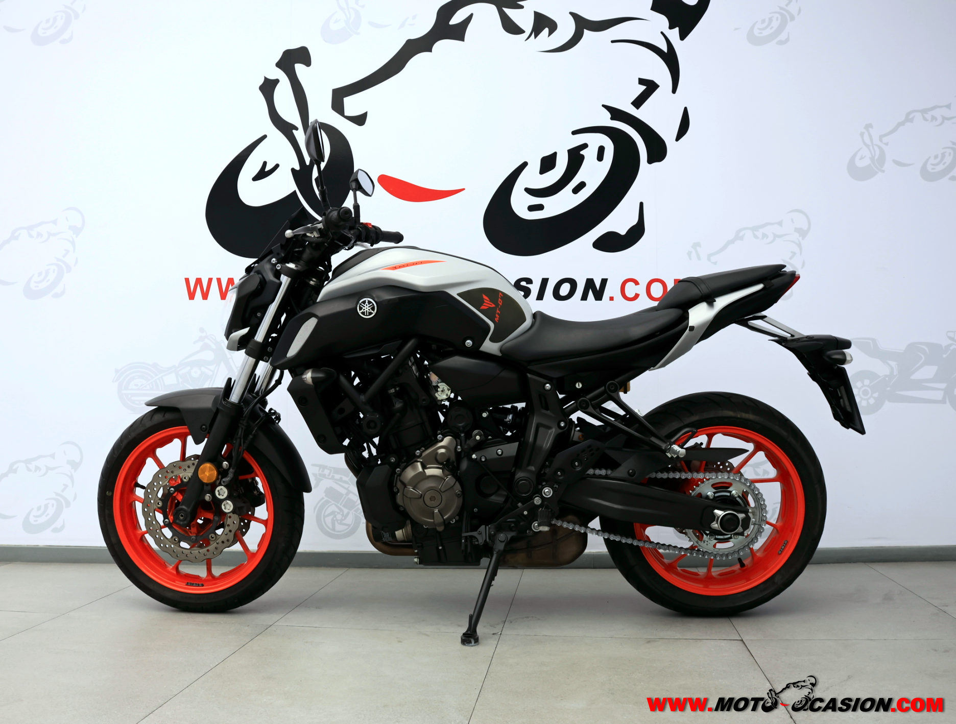 YAMAHA MT-07 -A2- (copia)