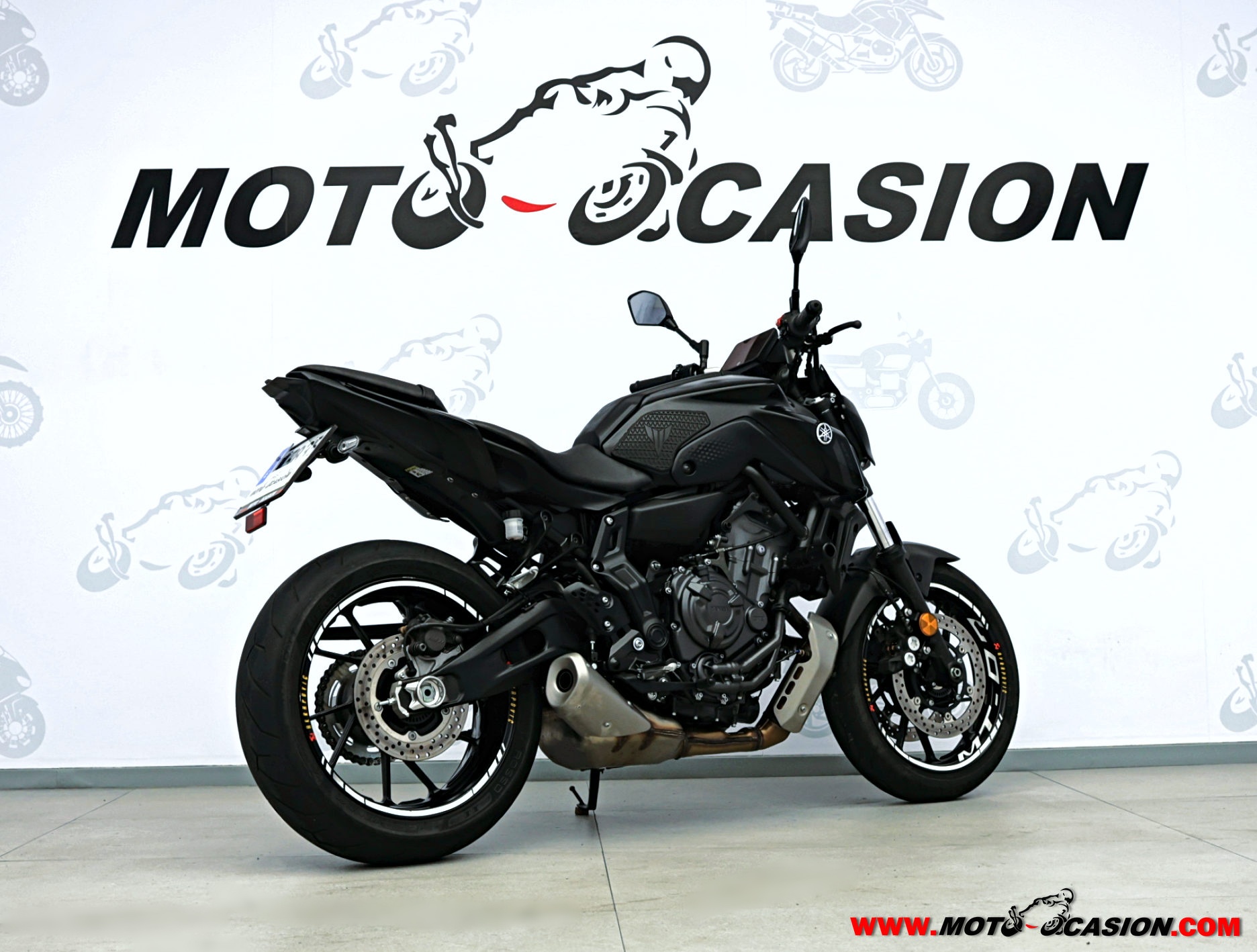 YAMAHA MT-07 ¿A2? (copia)