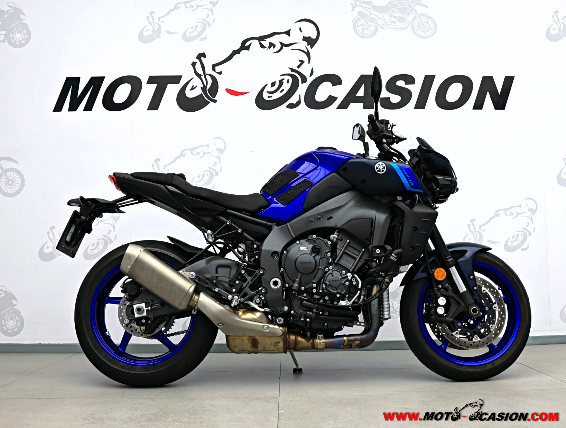 YAMAHA MT-10