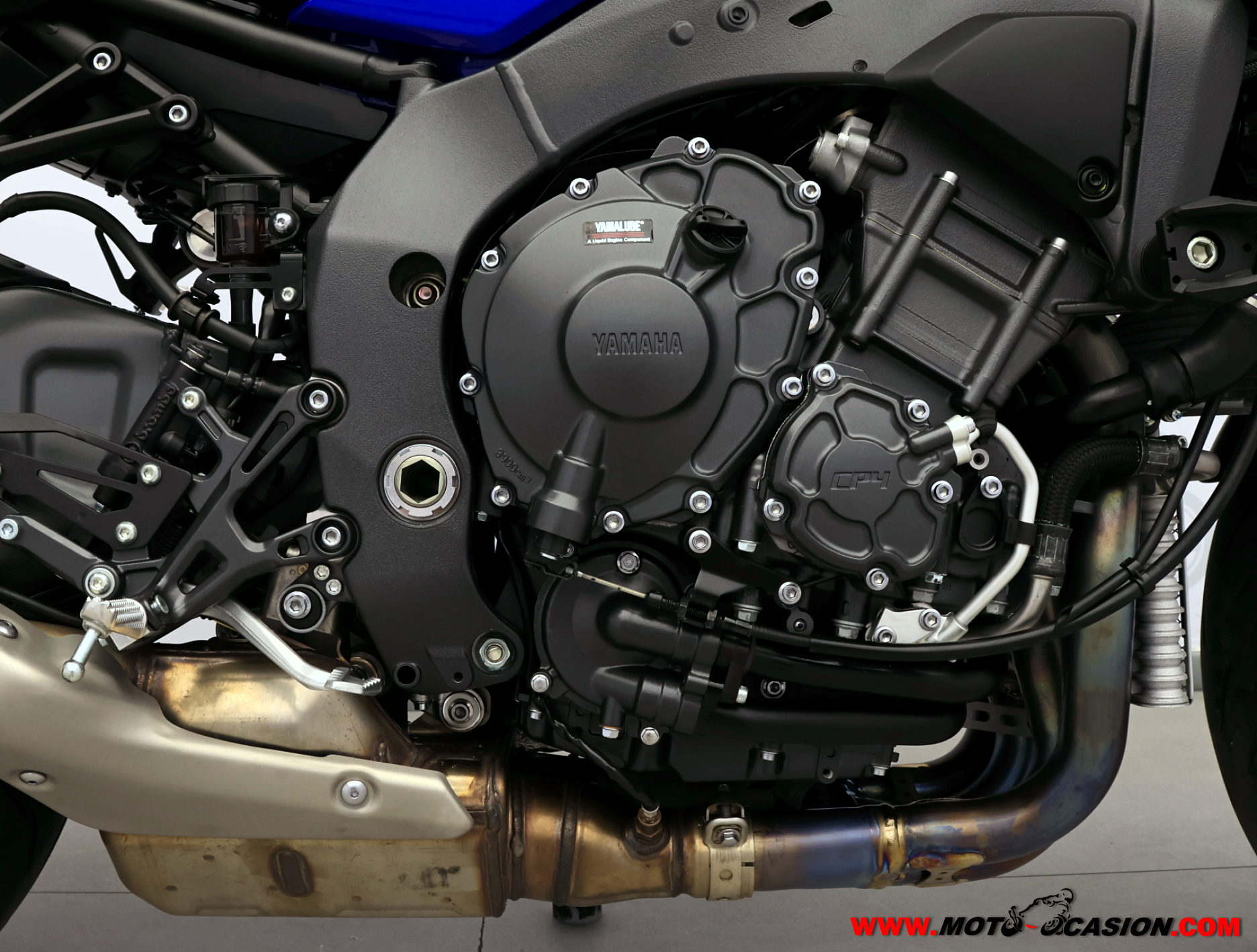 YAMAHA MT-10