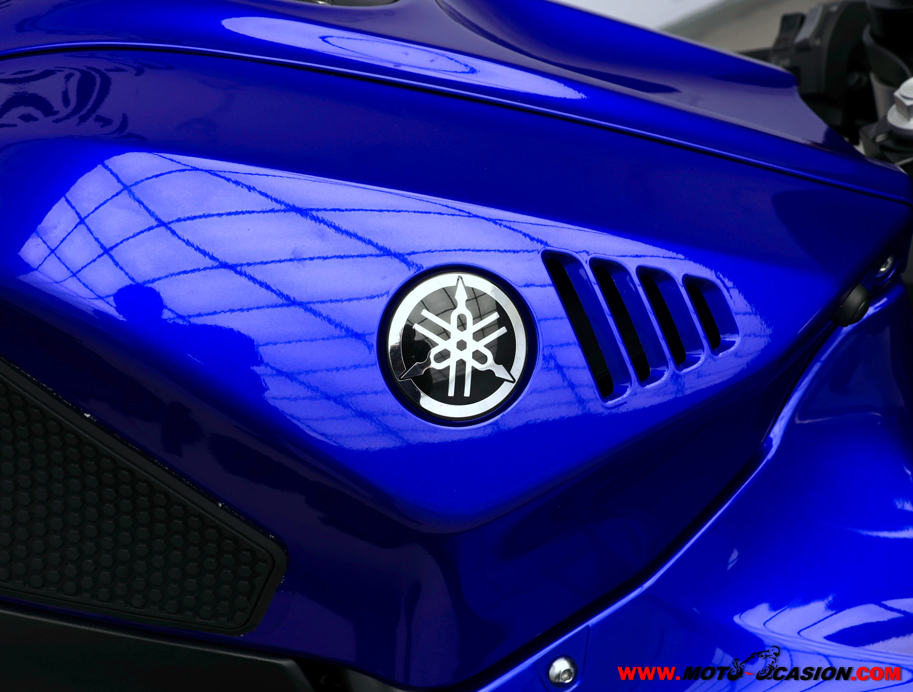 YAMAHA R7 -A2-