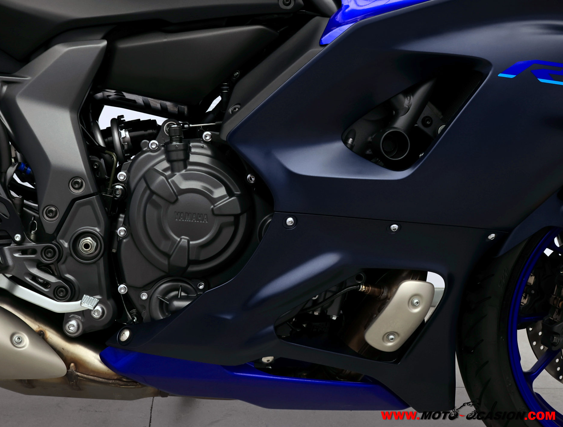 YAMAHA R7 -A2-