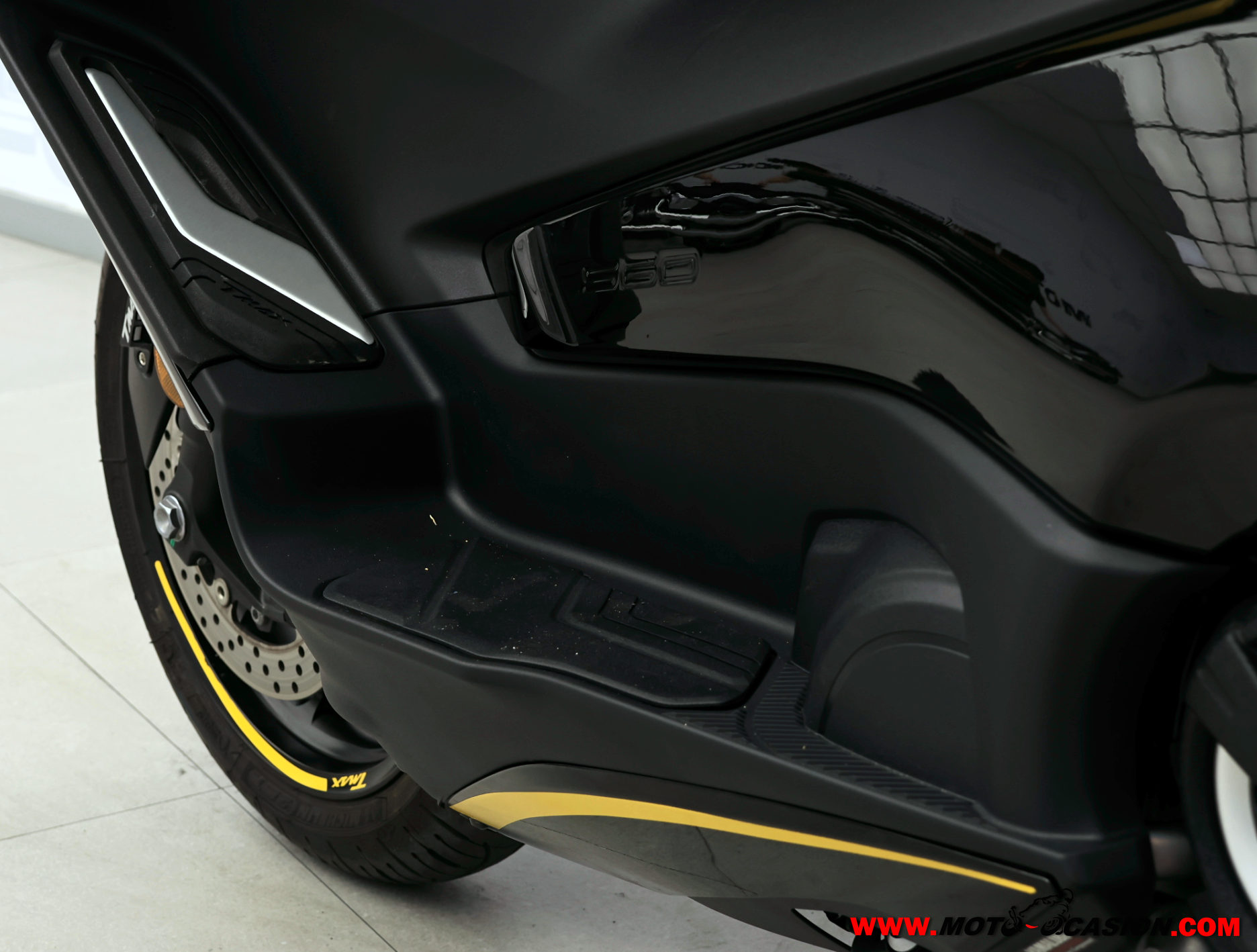 YAMAHA T-MAX 560 -APTA A2-