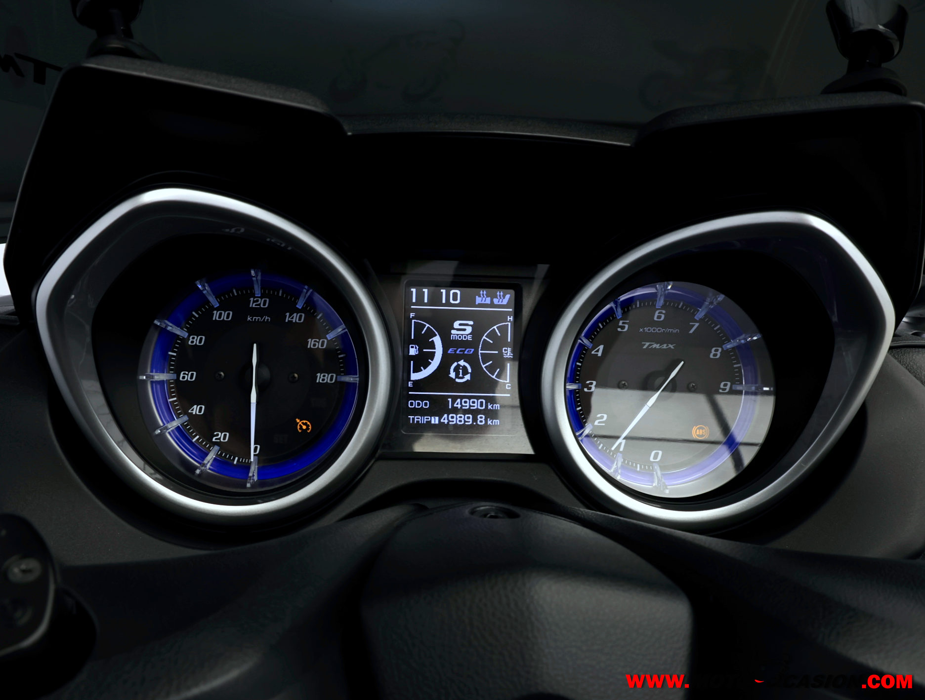 YAMAHA T-MAX 560 -APTA A2- (copia)
