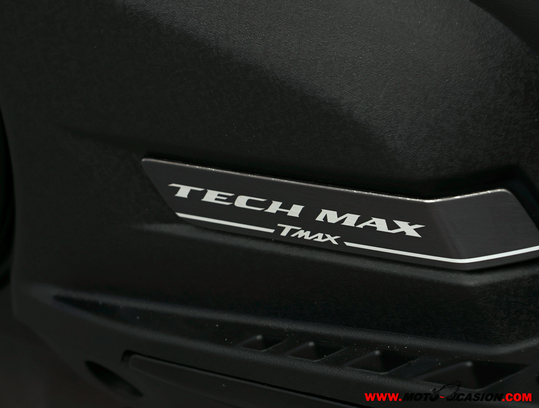 YAMAHA T-MAX 560 TECH MAX -APTA A2-