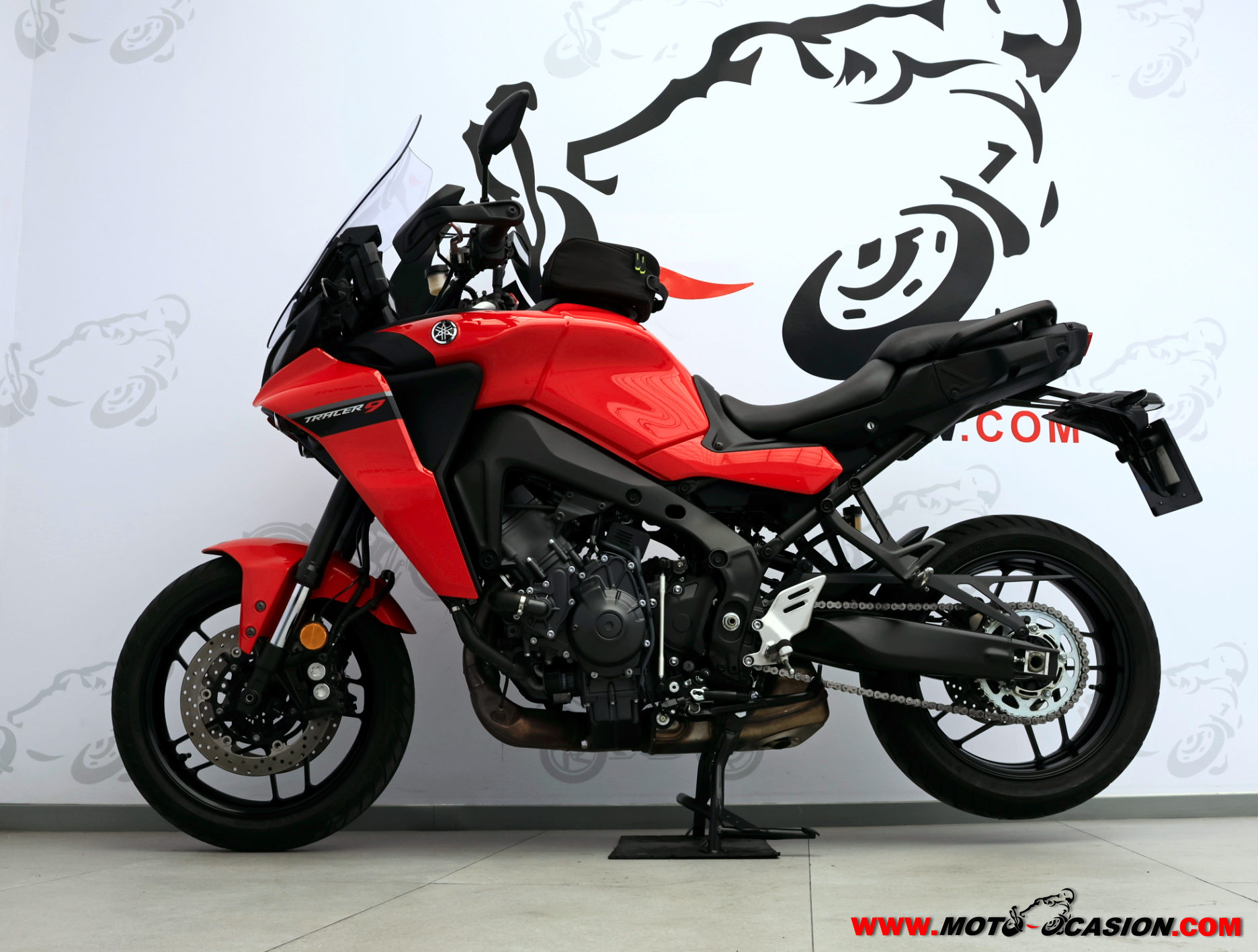 YAMAHA TRACER 9