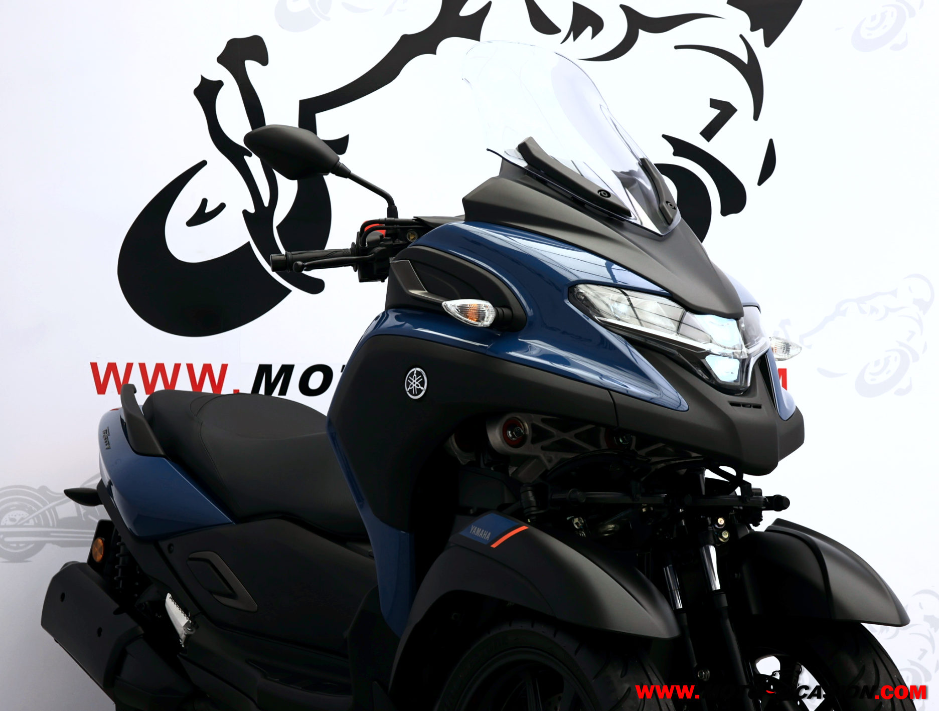 YAMAHA TRICITY 300 -APTA B Y A2- (copia)