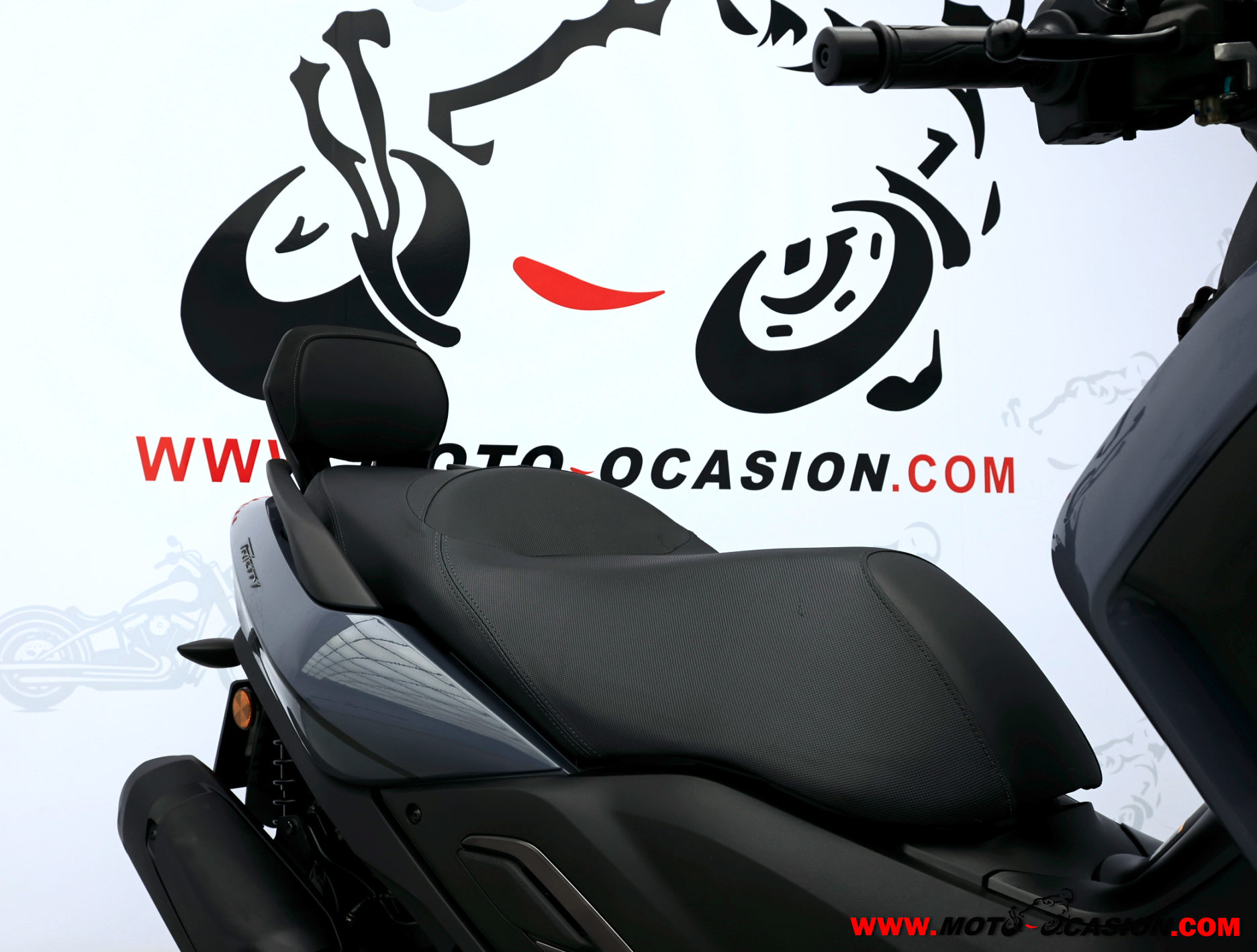 YAMAHA TRICITY 300 -APTA B Y A2- GARANTÍA OFICIAL