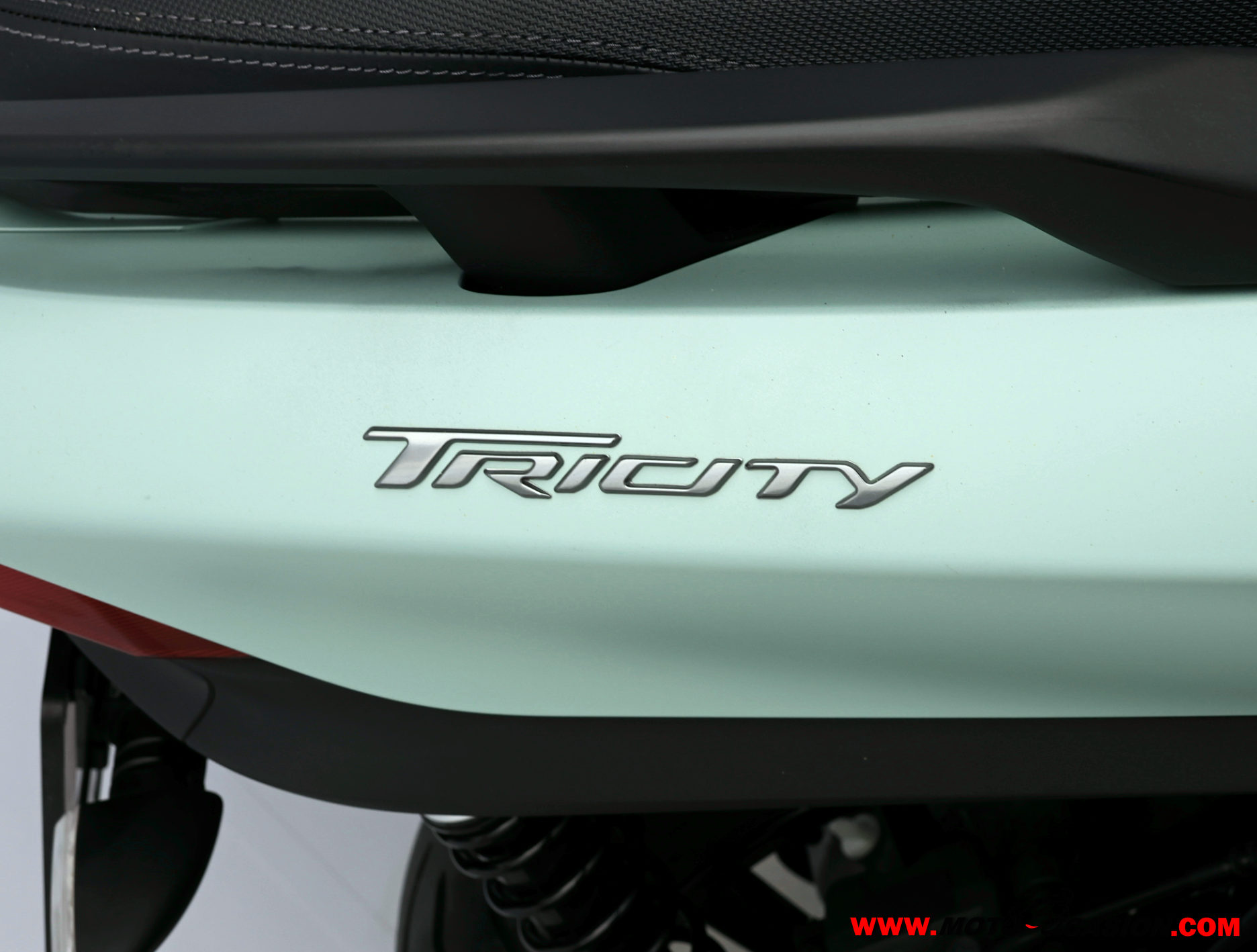 YAMAHA TRICITY 300 -APTA B Y A2- GARANTÍA OFICIAL