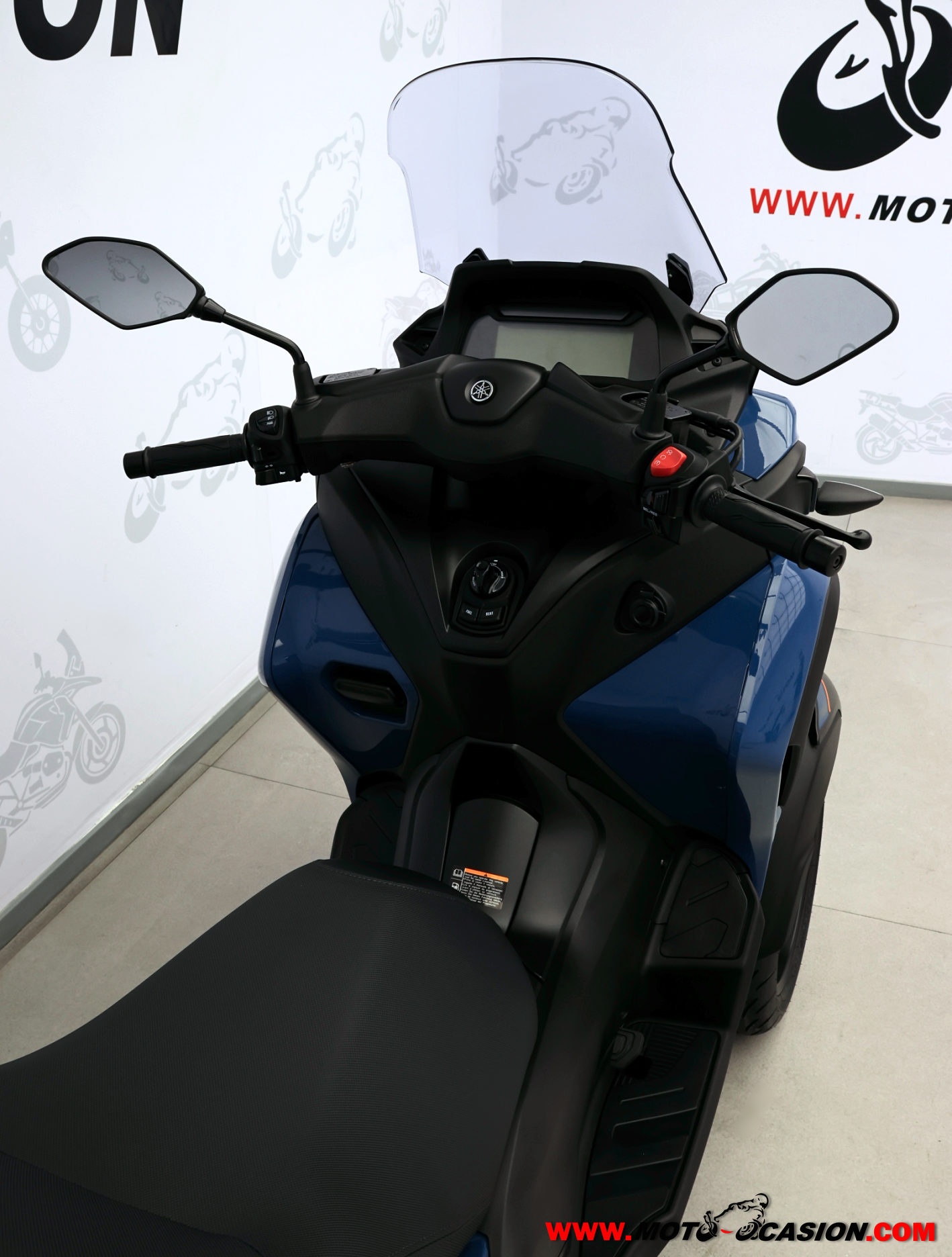YAMAHA TRICITY 300 -APTA B Y A2- GARANTÍA OFICIAL