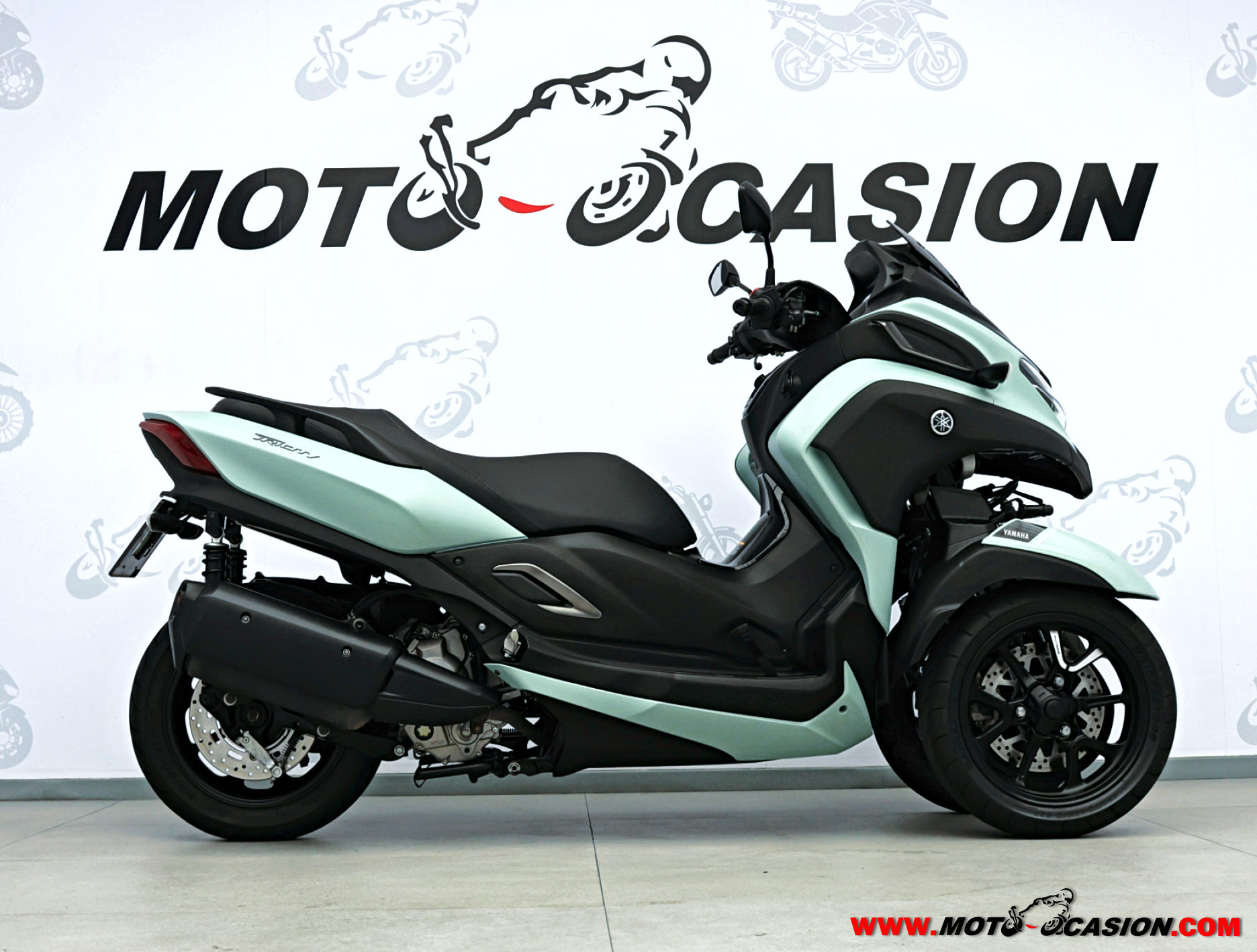 YAMAHA TRICITY 300 -APTA B Y A2- GARANTÍA OFICIAL (copia)
