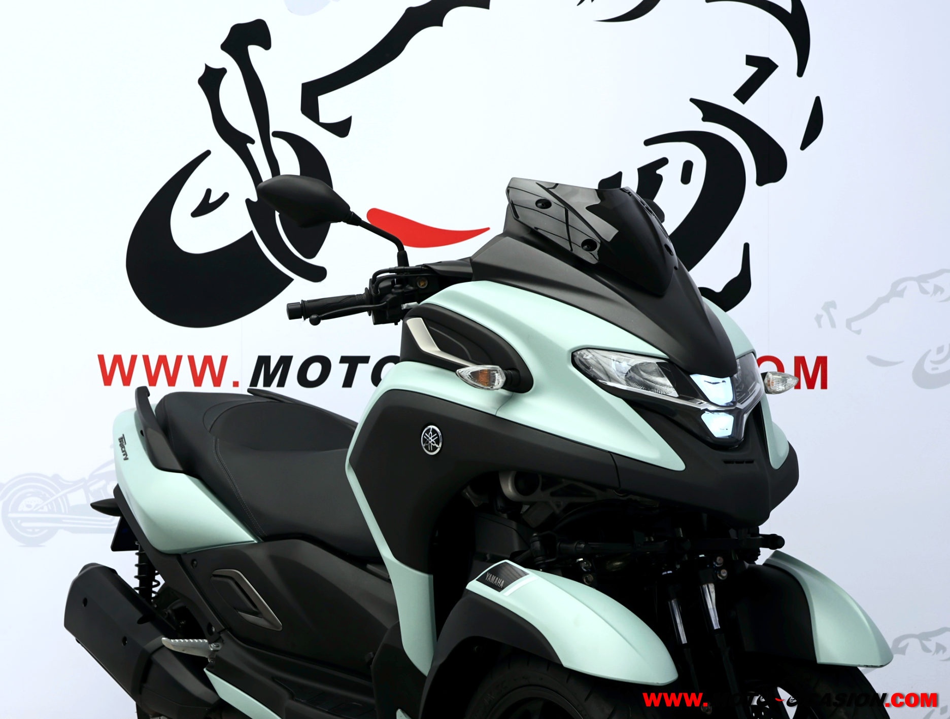 YAMAHA TRICITY 300 -APTA B Y A2- GARANTÍA OFICIAL (copia)