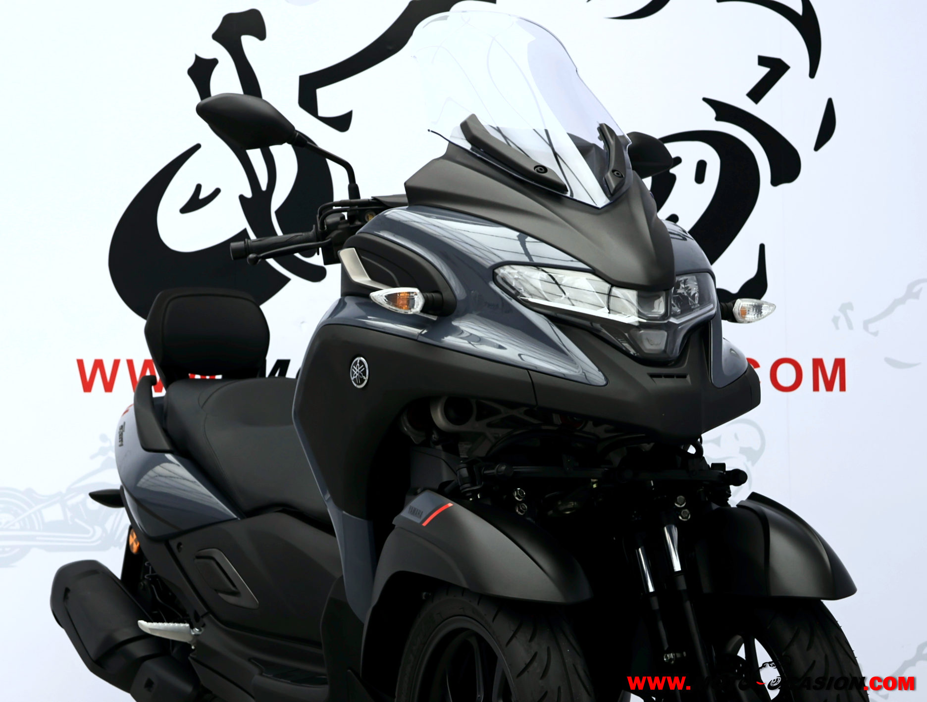 YAMAHA TRICITY 300 -APTA B Y A2- GARANTÍA OFICIAL (copia)