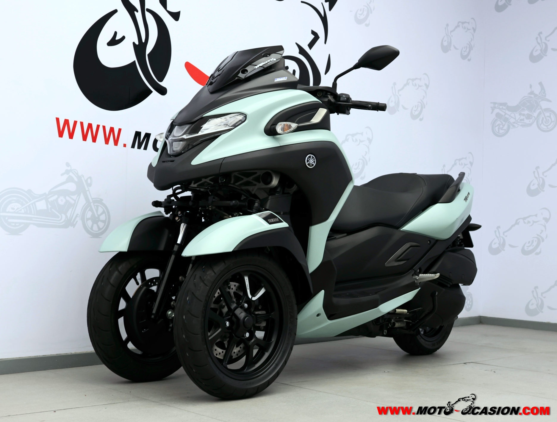 YAMAHA TRICITY 300 -APTA B Y A2- GARANTÍA OFICIAL (copia)