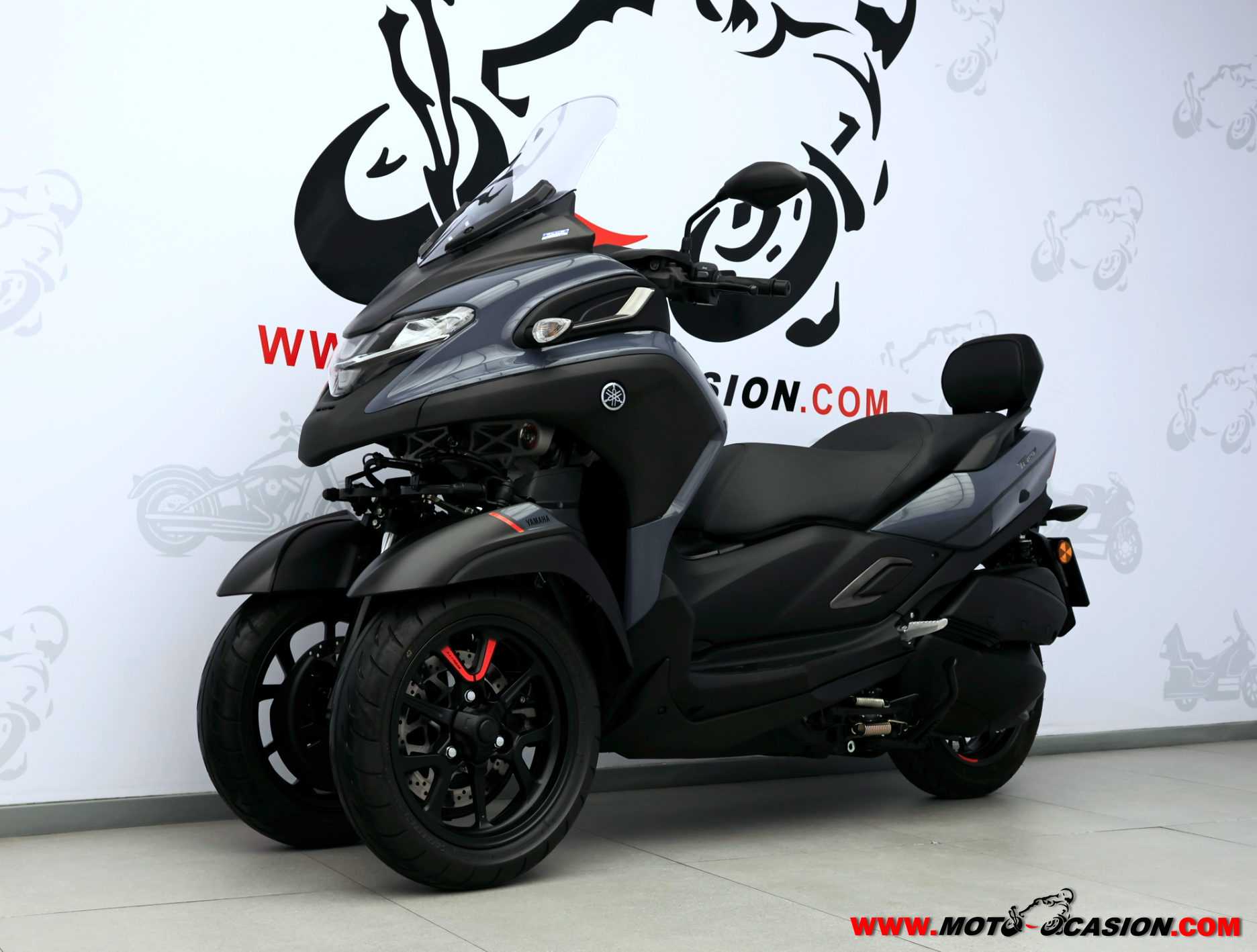 YAMAHA TRICITY 300 -APTA B Y A2- GARANTÍA OFICIAL (copia)