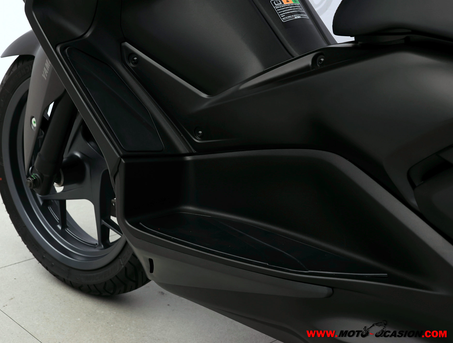 YAMAHA X-MAX 125 -APTA B Y A1- GARANTÍA OFICIAL (copia)