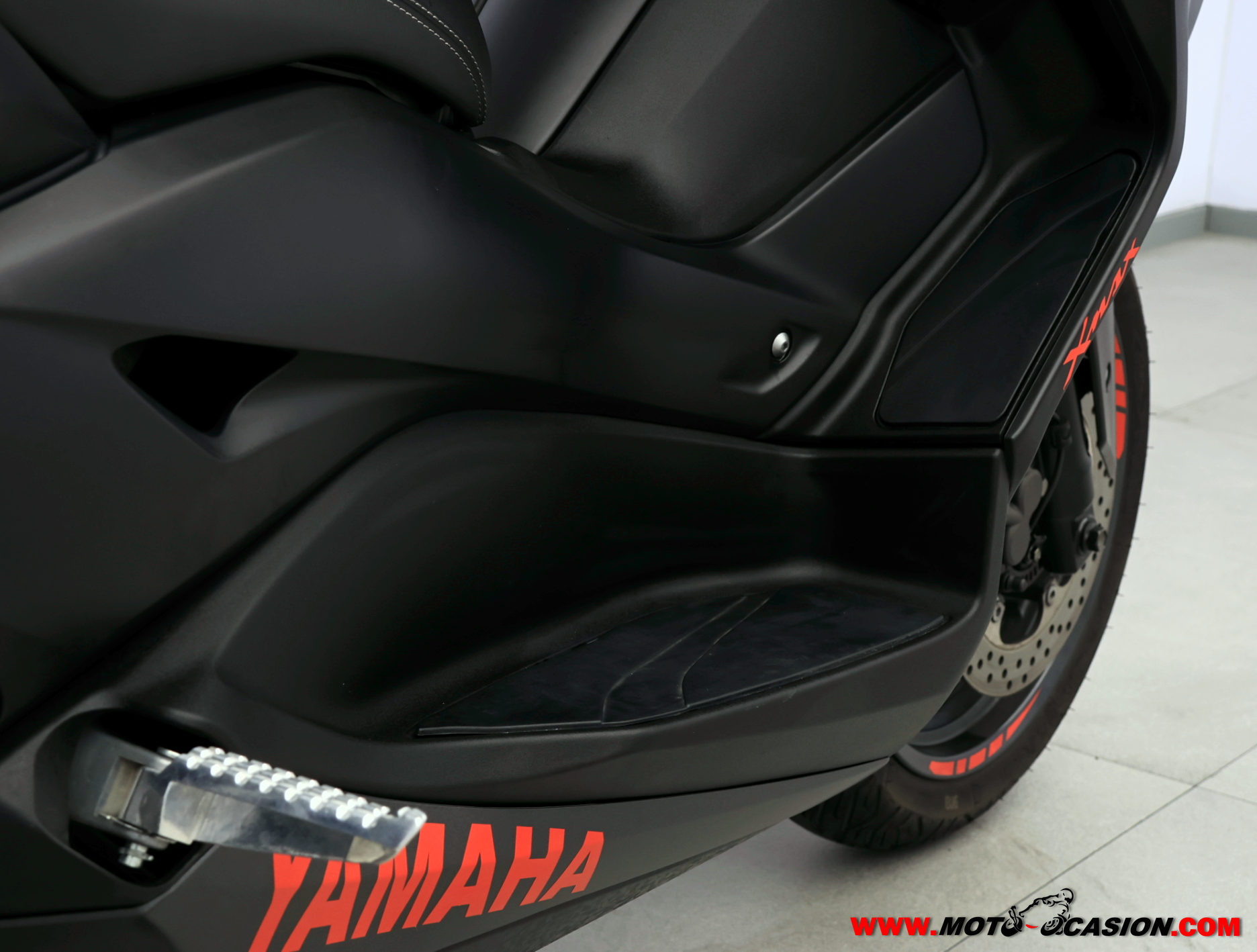 YAMAHA X-MAX 125 TECH MAX -APTA B Y A1-