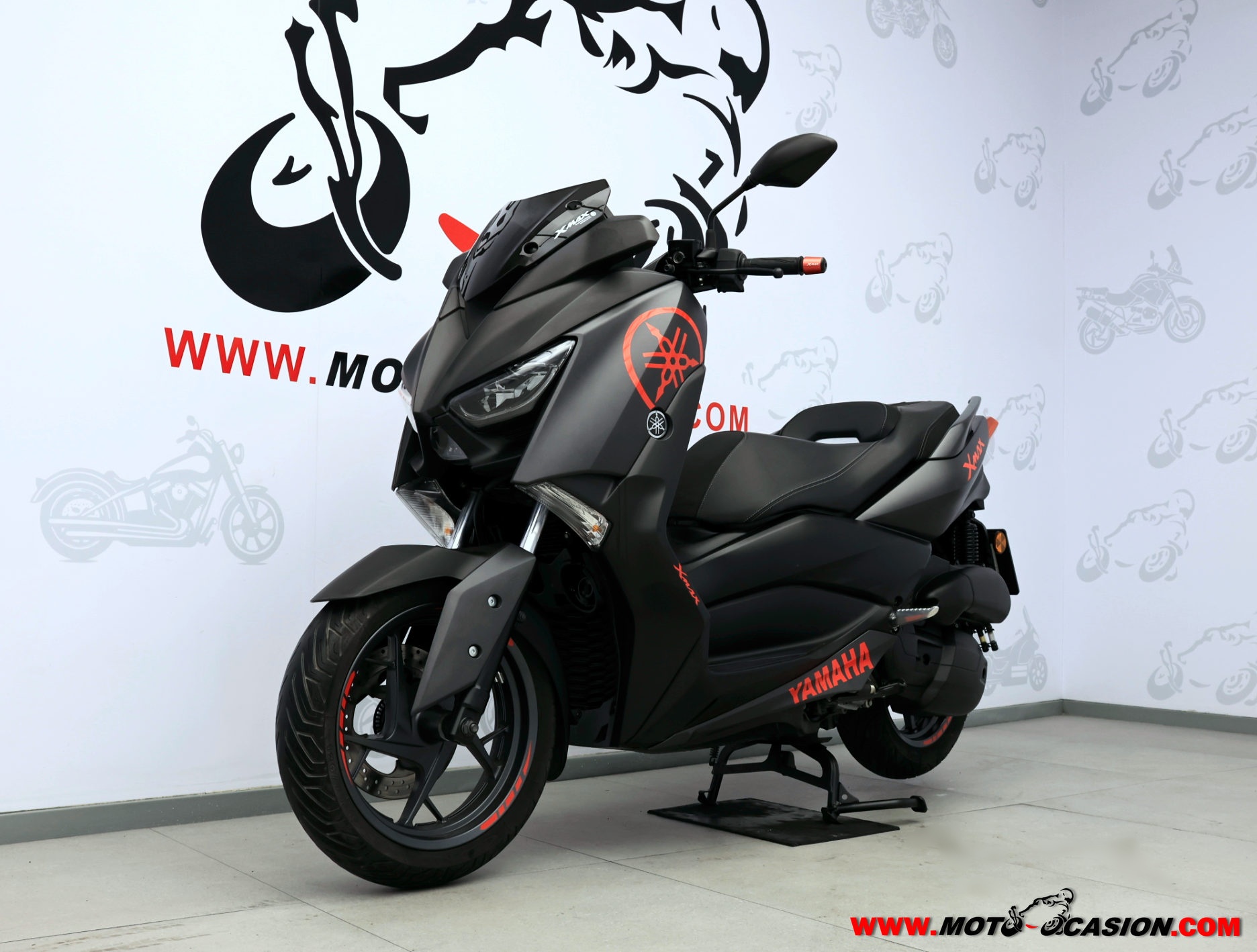 YAMAHA X-MAX 125 TECH MAX -APTA B Y A1-