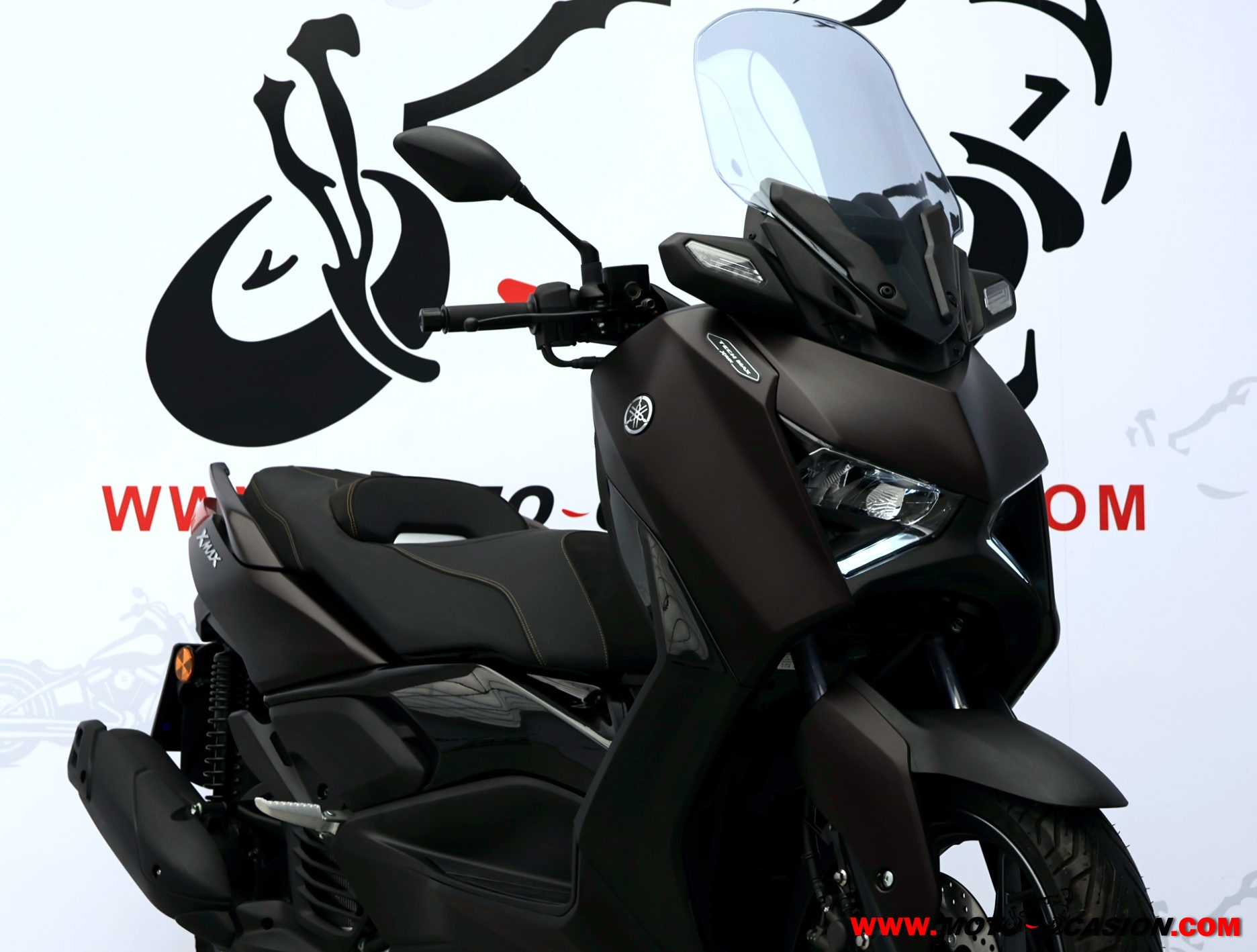 YAMAHA X-MAX 125 TECH MAX -APTA B Y A1- GARANTÍA OFICIAL (copia)