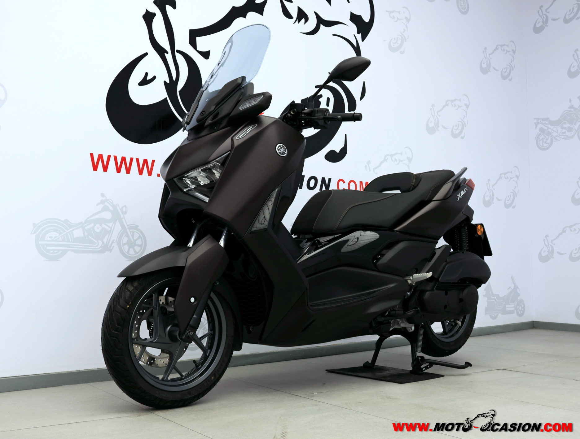 YAMAHA X-MAX 125 TECH MAX -APTA B Y A1- GARANTÍA OFICIAL (copia)