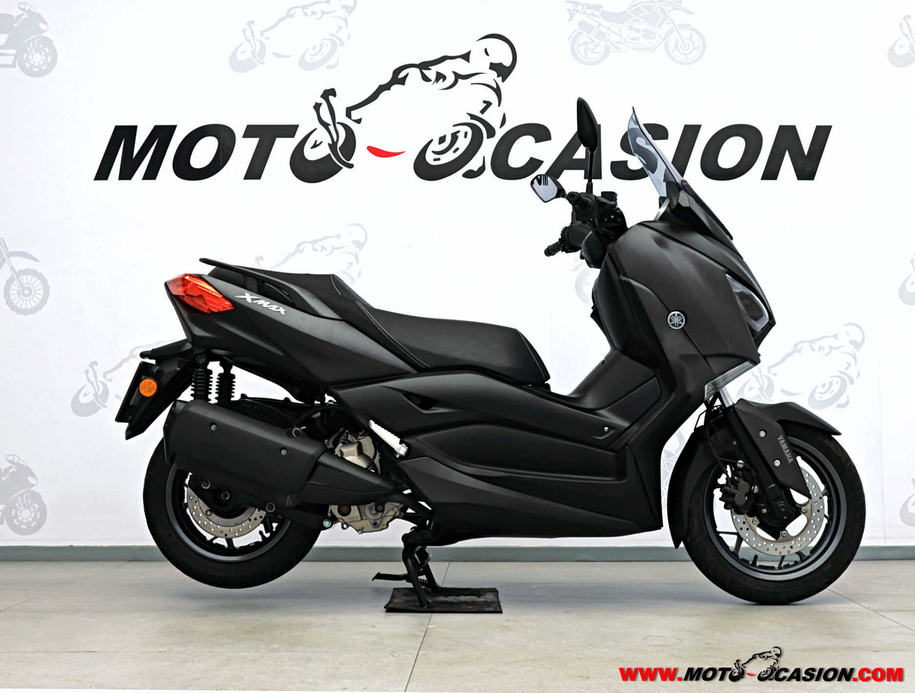 YAMAHA X-MAX 300 TECH MAX -APTA A2- (copia)