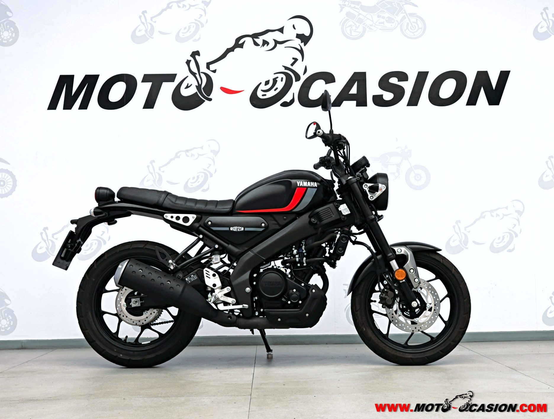 YAMAHA XSR 125 -APTA B Y A1- (copia)