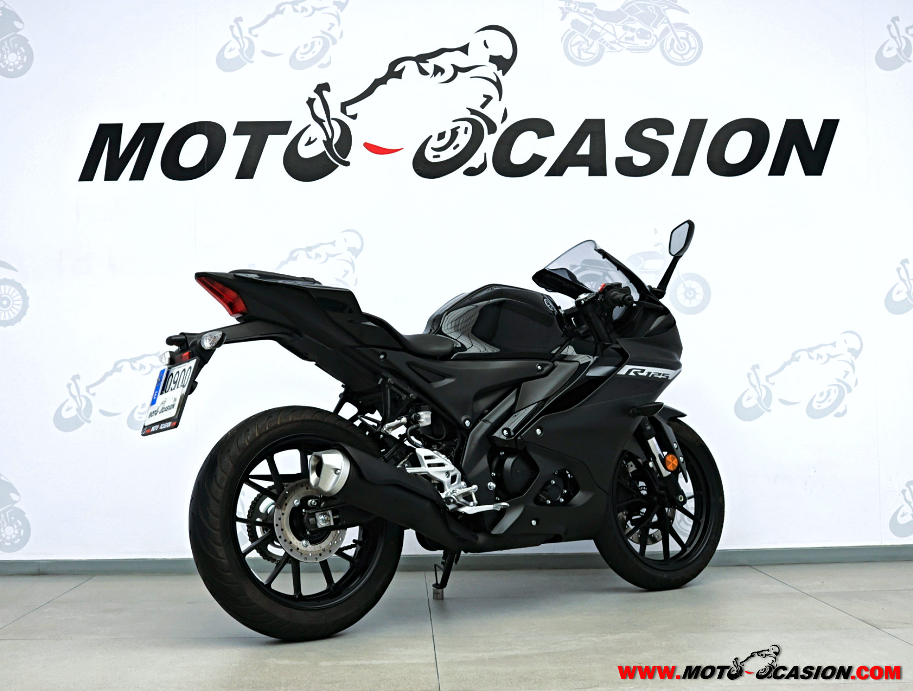 YAMAHA XSR 125 -APTA B Y A1- (copia)