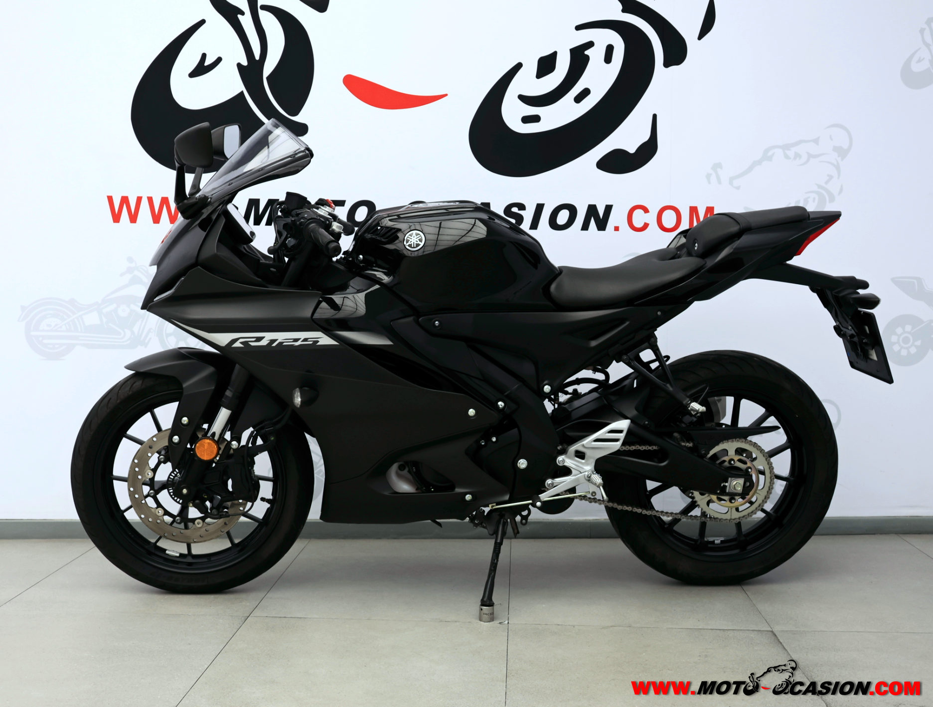 YAMAHA XSR 125 -APTA B Y A1- (copia)