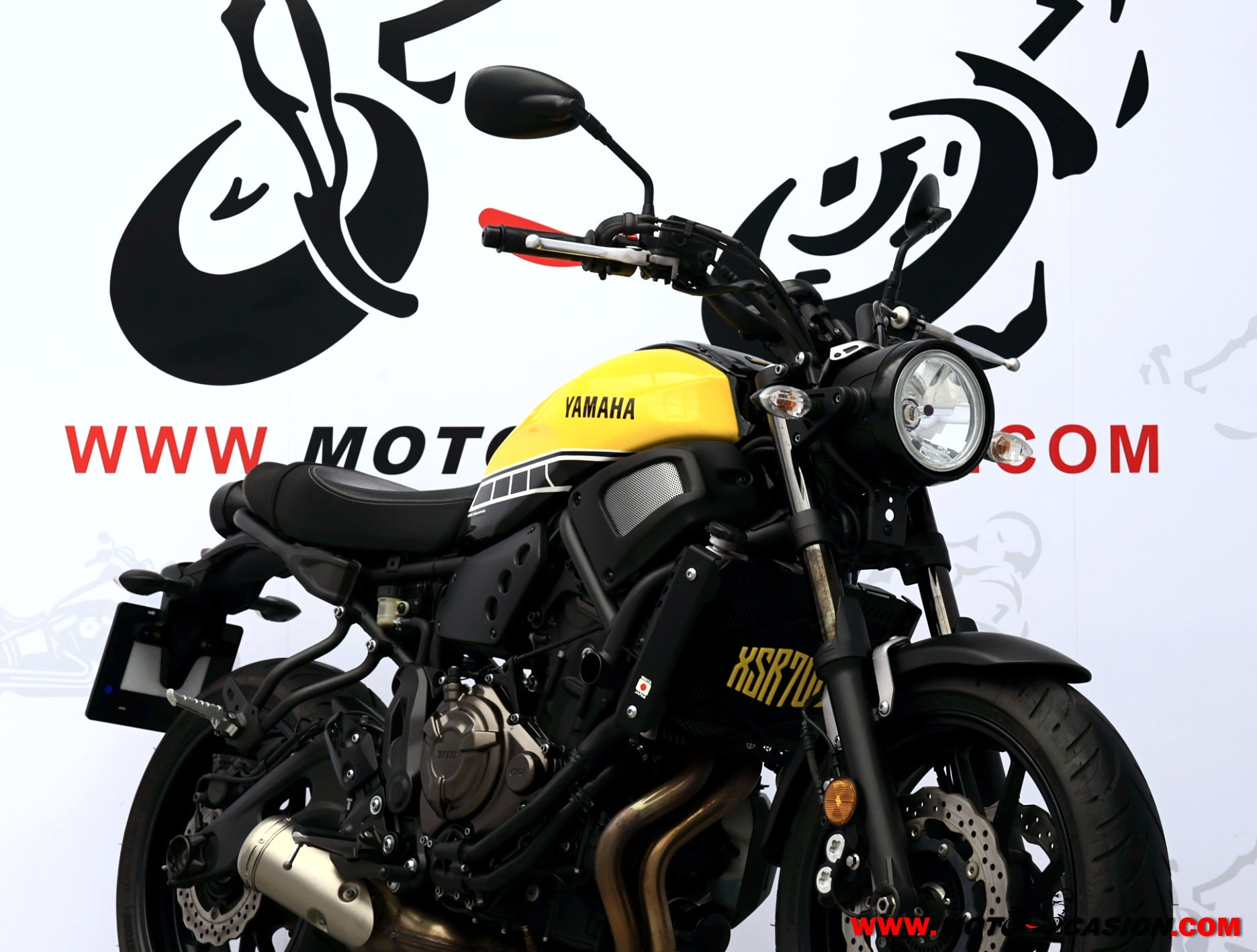 YAMAHA XSR 700 -A2- (copia)