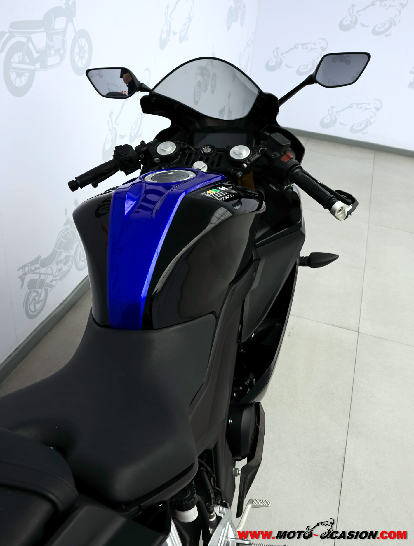 YAMAHA YZF-R 125 -APTA B Y A1-
