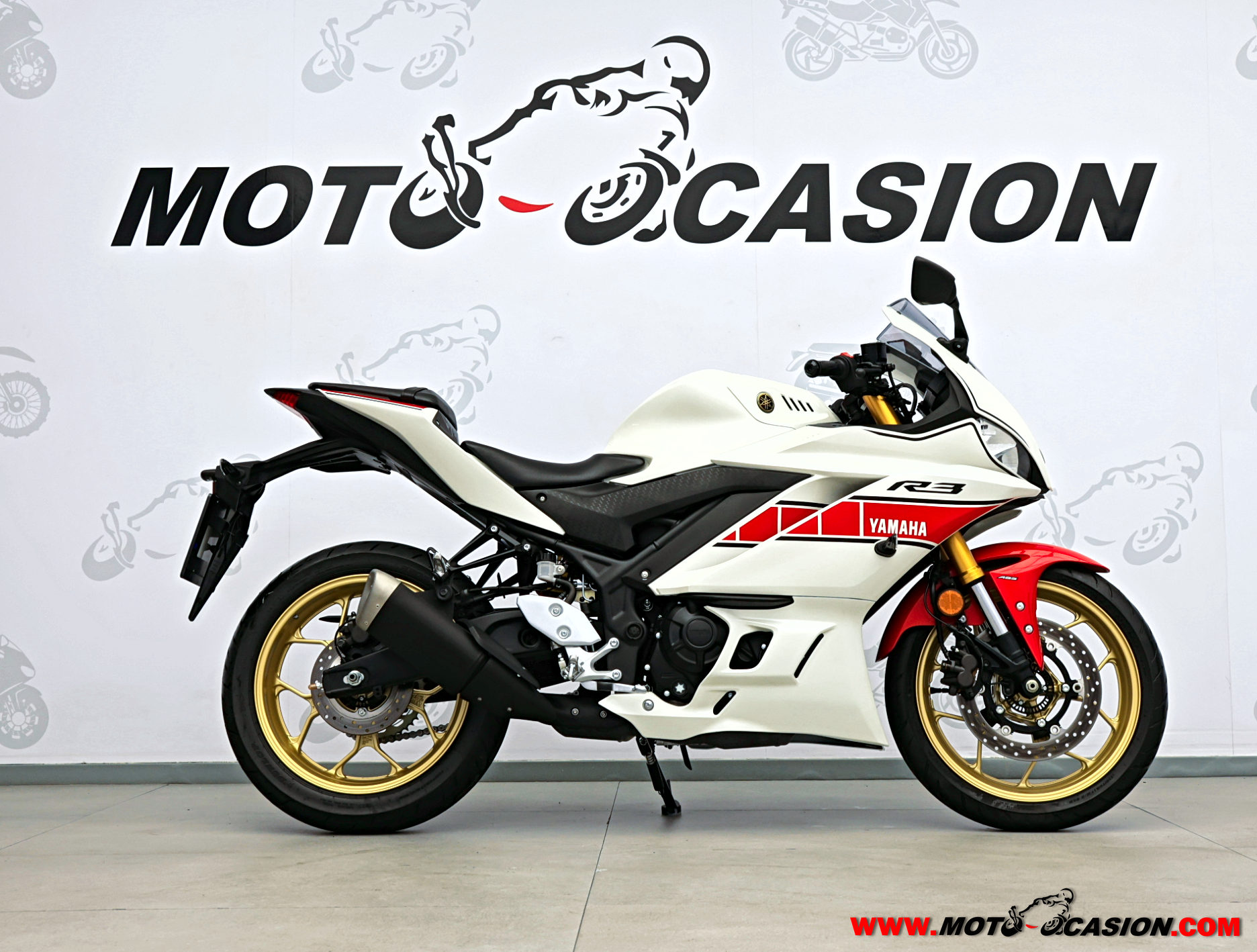 YAMAHA YZF-R 125 -APTA B Y A1- (copia)