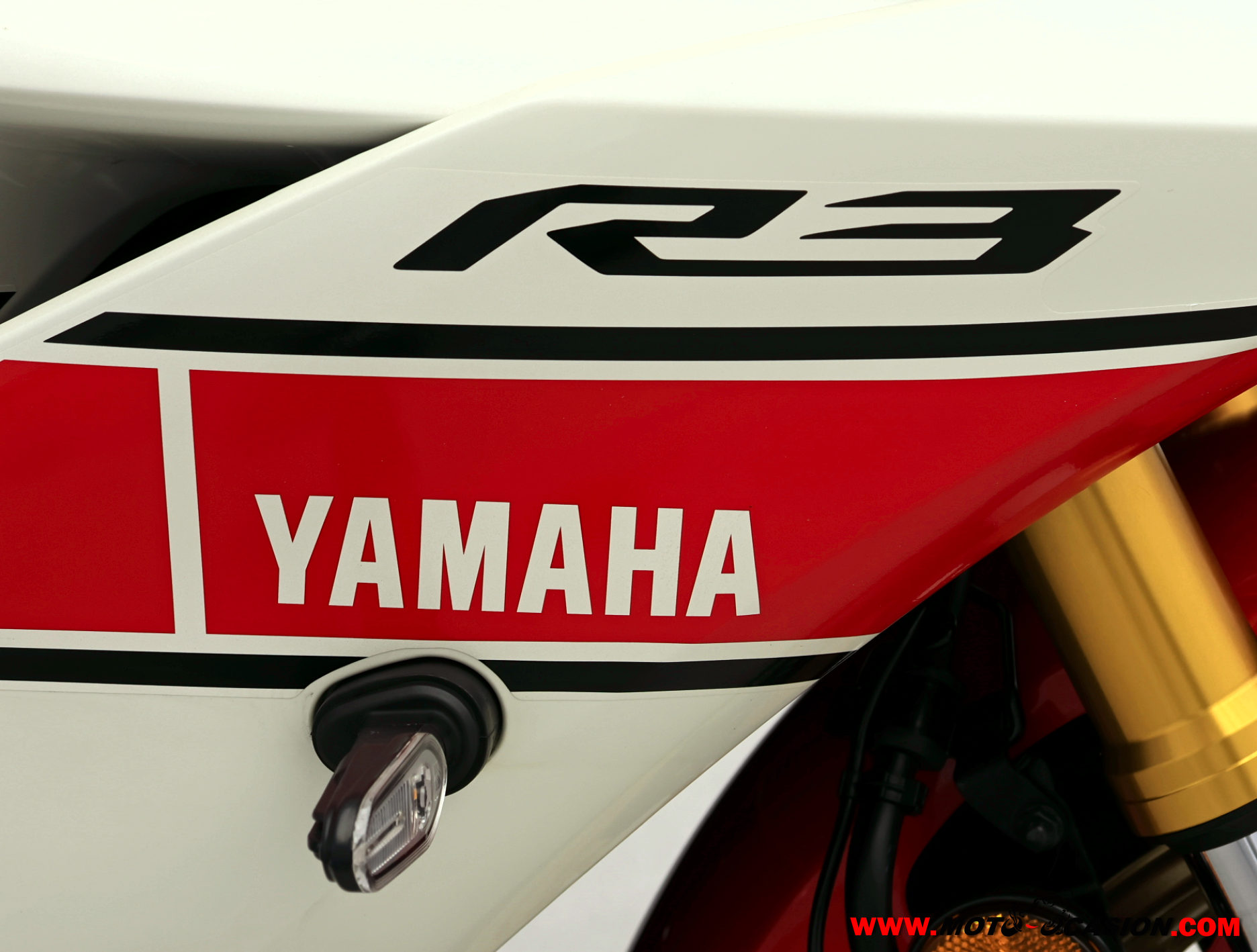 YAMAHA YZF-R3 -APTA A2-