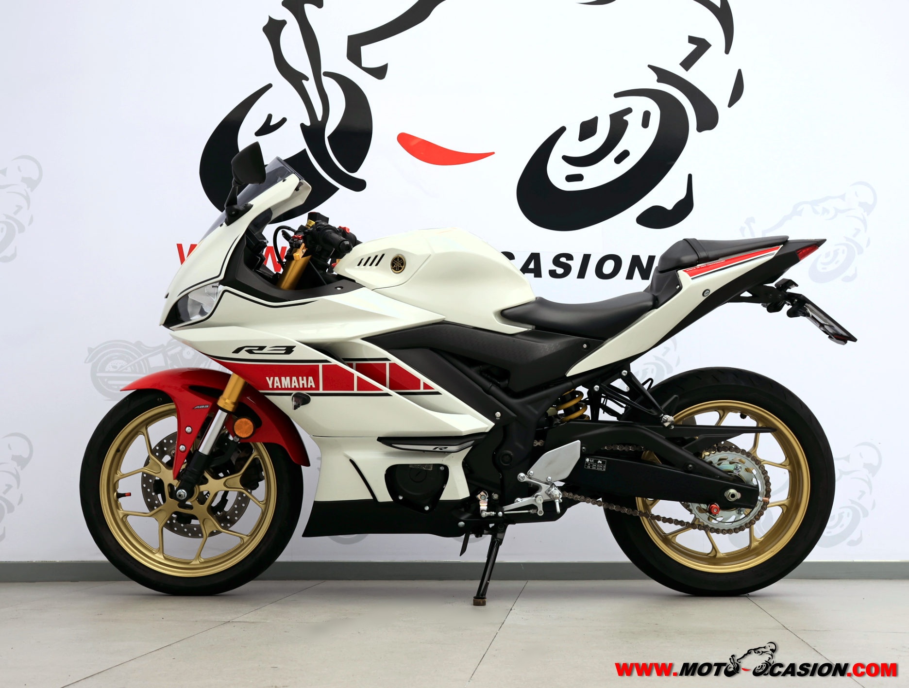 YAMAHA YZF-R3 -APTA A2-